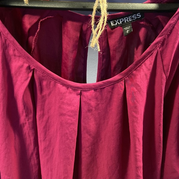 Express pullover blouse - Picture 6 of 8